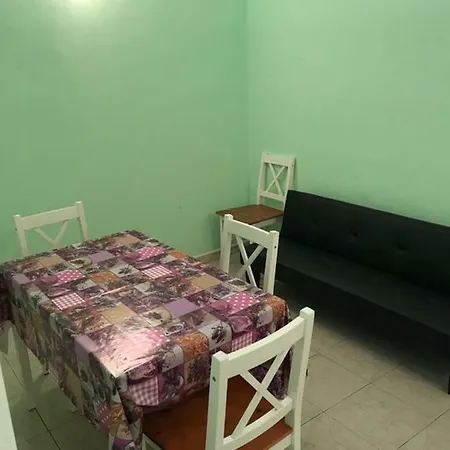 Lilly Appartement San Remo